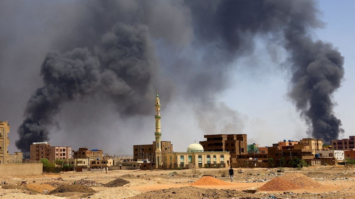 Tình hình Sudan: Mỹ phát cảnh báo trừng phạt, chuẩn bị bước đi mở đường; Ai Cập hối thúc ngừng bắn lập tức