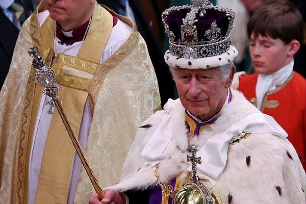 Charles III crowned King at UK's first coronation in 70 years