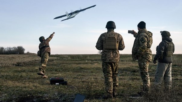 Xung đột Nga-Ukraine: Lý do Bộ trưởng Quốc phòng Reznikov bị thay thế, 'chiến dịch drone', Moscow phá hủy 4 tàu quân sự cao tốc do Mỹ sản xuất