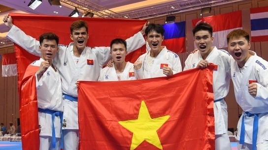 SEA Games 32: Đội tuyển karate Việt Nam giành 6 HCV, vượt gấp đôi chỉ tiêu
