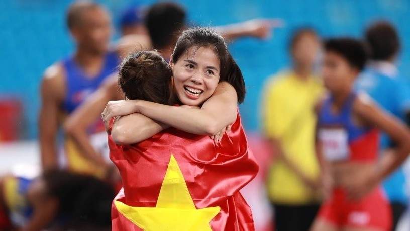 SEA Games 32: San bằng kỷ lục giành nhiều HCV nhất môn thể thao 'nữ hoàng', Nguyễn Thị Huyền sáng cửa viết tiếp lịch sử