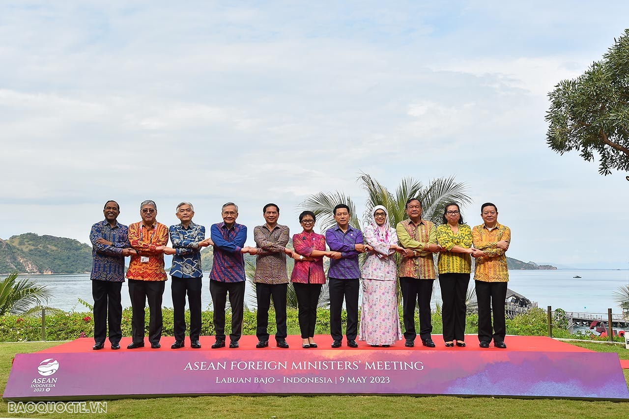 ASEAN 42: Bộ trưởng Ngoại giao Bùi Thanh Sơn dự Hội nghị Hội đồng Điều phối ASEAN lần thứ 33