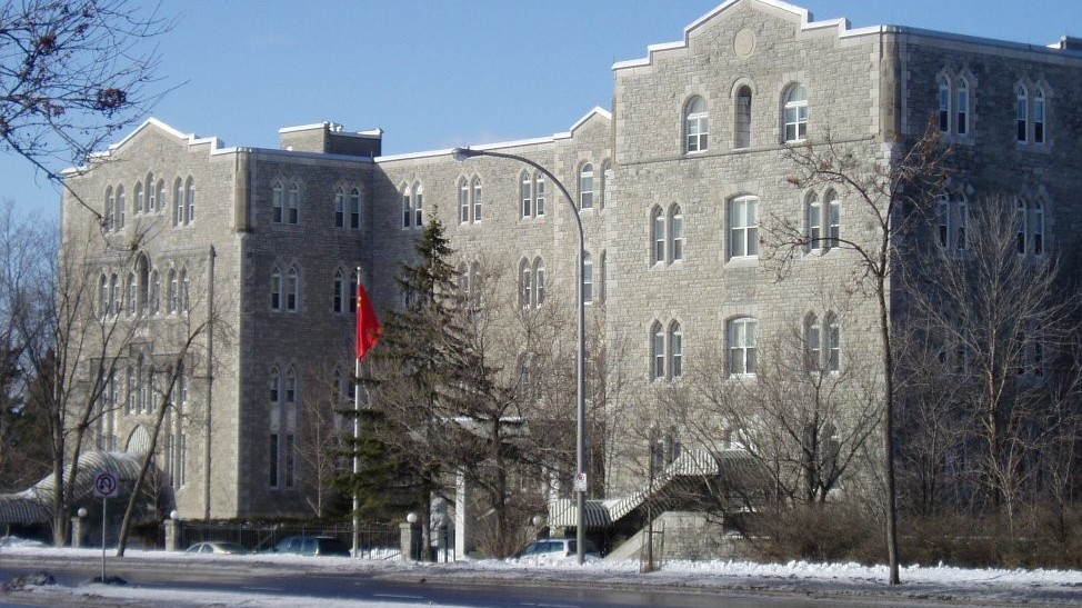 Canada trục xuất một nhà ngoại giao Trung Quốc, Bắc Kinh cảnh báo Ottawa 'tránh khỏi bờ vực'
