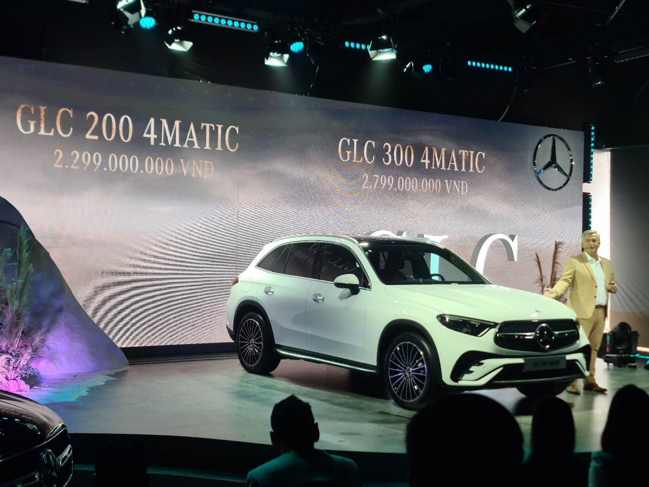 Cập nhật bảng giá Mercedes-Benz GLC 2023 mới nhất vừa ra mắt tại Việt Nam