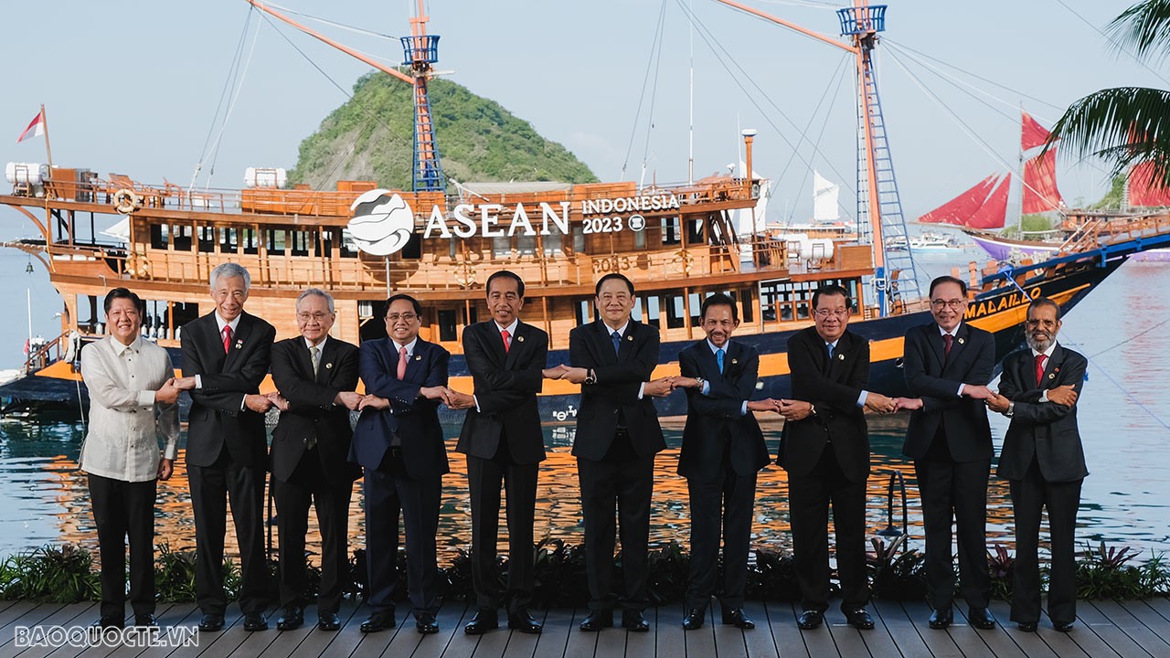 Các nhà lãnh đạo ASEAN dự Hội nghị cấp cao ASEAN 42 tại Labuan Bajo, Indonesia. (Ảnh: Tuấn Anh)