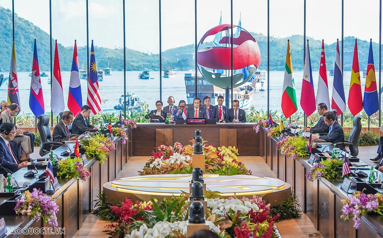 Prime Minister Pham Minh Chinh highlighted core factors of ASEAN at 42nd Summit