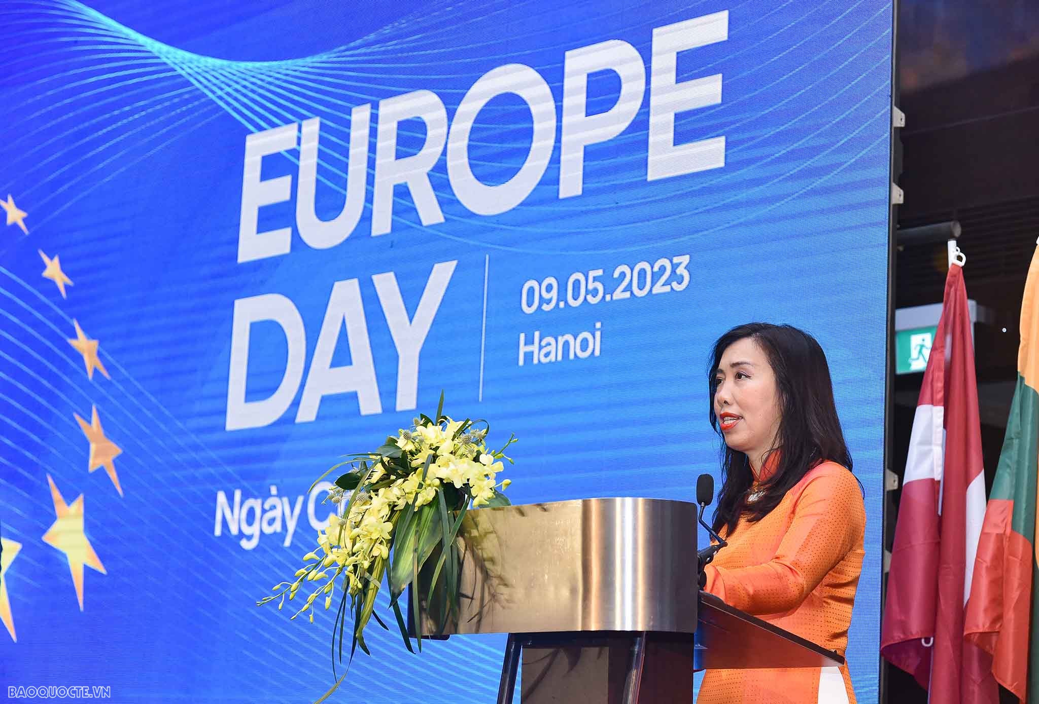Người châu Âu yêu Việt Nam và người Việt Nam yêu châu Âu