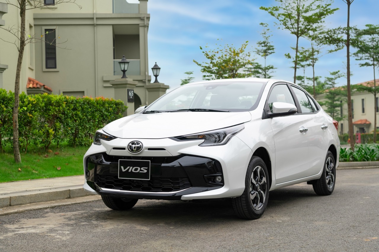 Bảng giá xe Toyota Vios 2023 vừa ra mắt