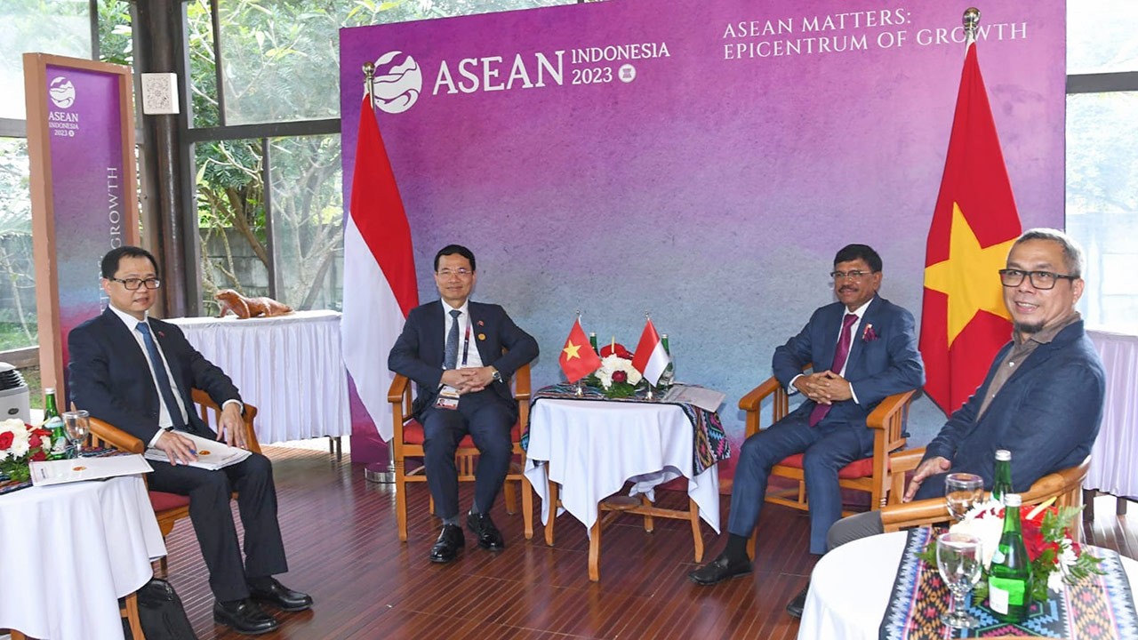 ASEAN 42: Việt Nam-Indonesia tăng cường hợp tác về thông tin và truyền thông