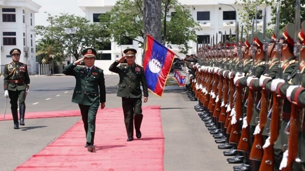 Vietnam, Laos strengthen defence cooperation