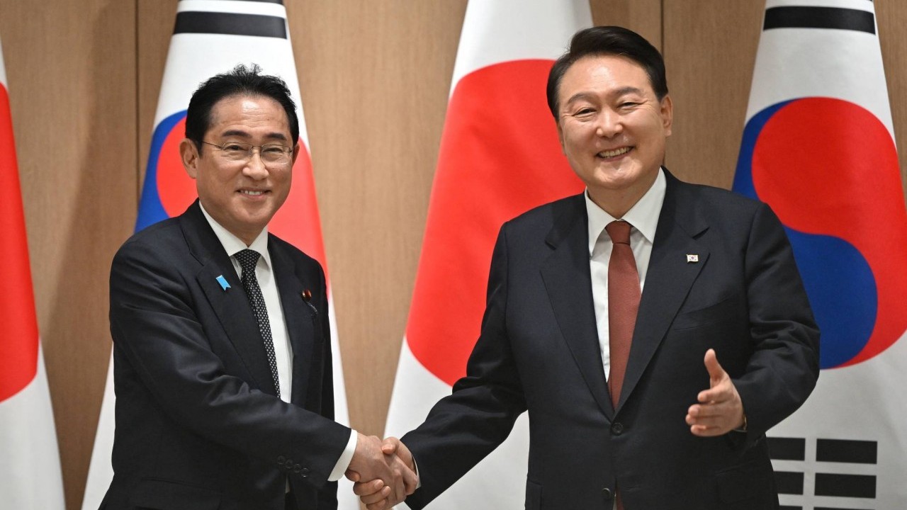 Nhật Bản-Hàn Quốc thực sự xích lại gần nhau?