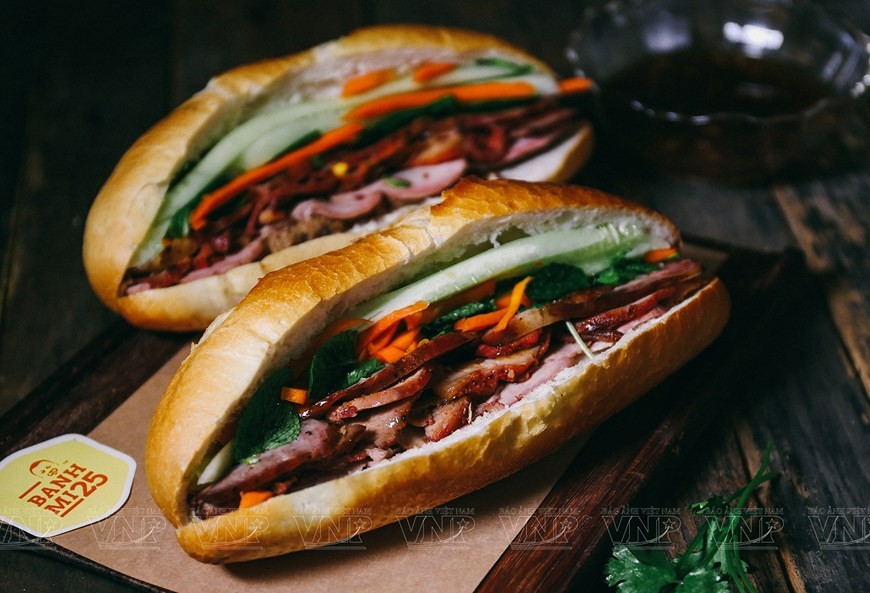Vietnamese banh mi - “Queen” of street food Vietnamese banh mi - 'Queen' of street food
