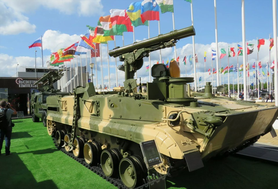 Nga đánh giá khả năng dùng xe BMP-3 tiêu diệt xe Bradley của Mỹ