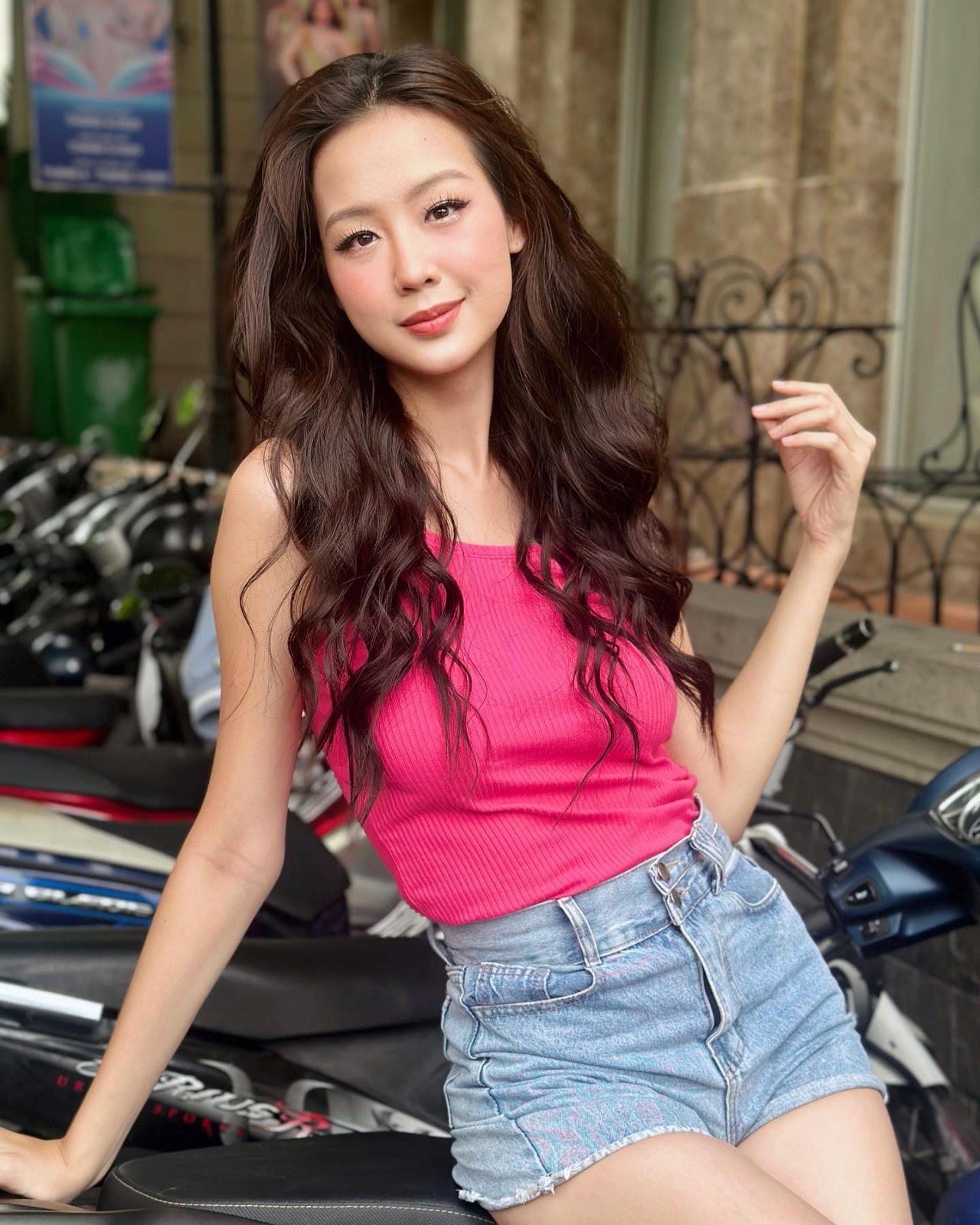 Hoa hậu Bảo Ngọc quyến rũ hết nấc từ sàn diễn đến đời thường Hoa hậu Bảo Ngọc quyến rũ hết nấc từ sàn diễn đến đời thường