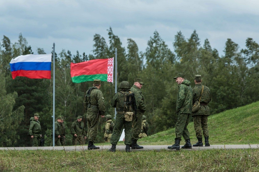 (05.16) Nga hiện đang duy trì 2.500 quân tại biên giới Belarus-Ukraine, song Kiev cho rằng các lực lượng này chủ yếu đang trong quá trình đào tạo và chưa gây ra mối đe dọa tại khu vực. (Nguồn: Getty Images)