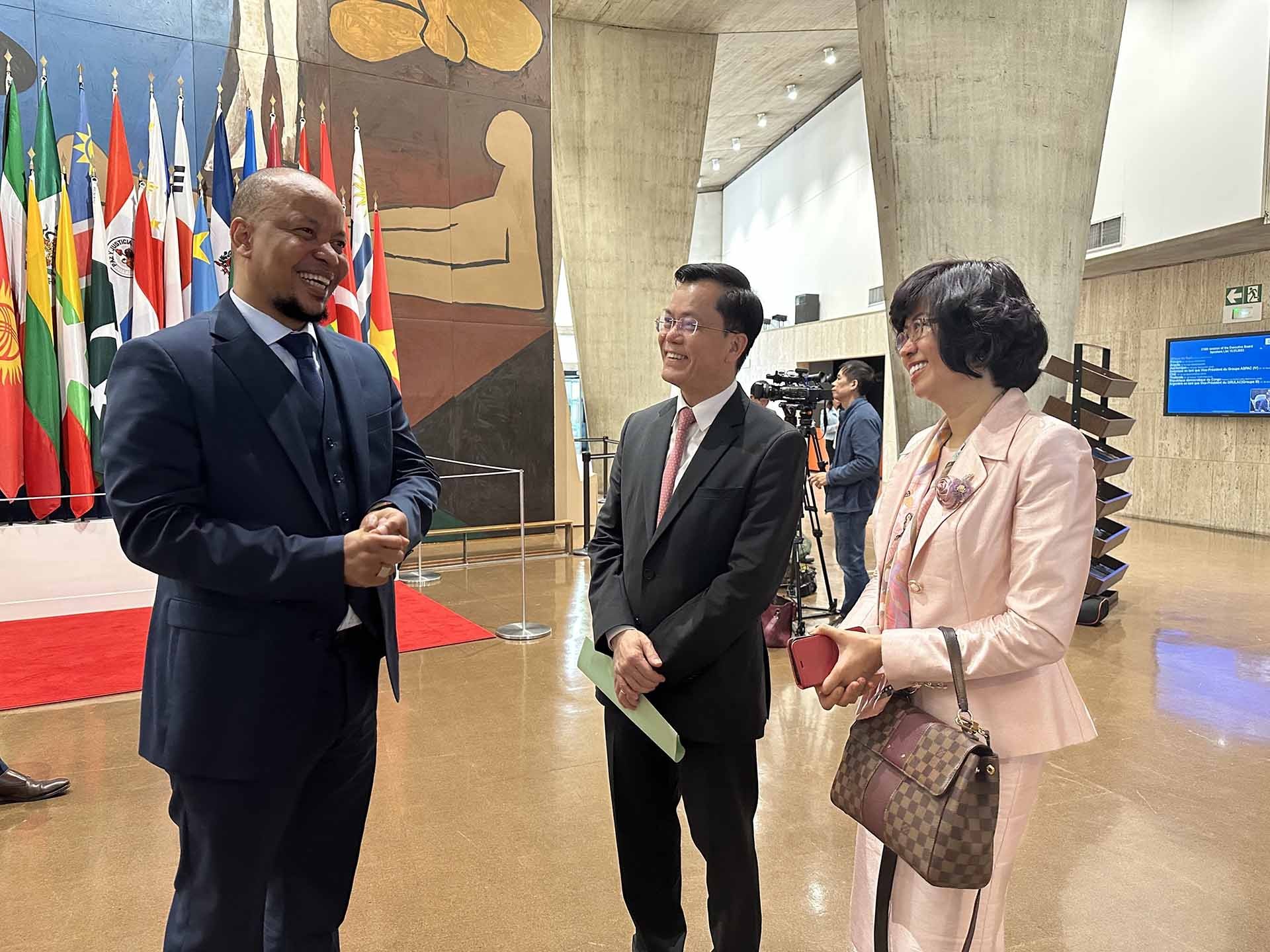 Việt Nam tham dự Kỳ họp lần thứ 216 Hội đồng Chấp hành của UNESCO
