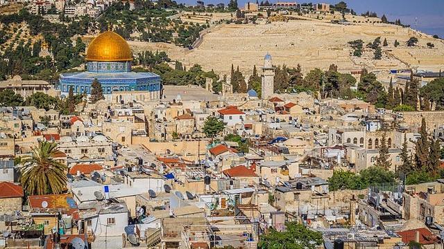 Israel 'khoe' nhiều phái đoàn ngoại giao có thể tới Jerusalem, thúc đẩy quan hệ quân sự với một nước Nam Âu