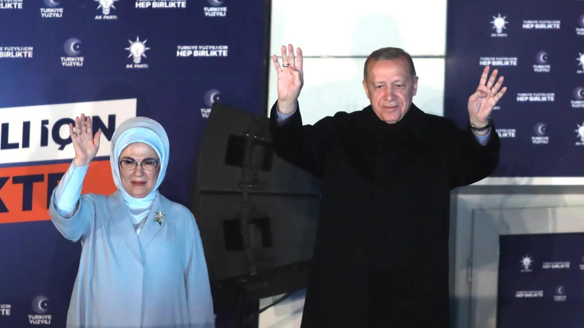 Bầu cử Thổ Nhĩ Kỳ: Tổng thống Erdogan tìm cách giành lợi thế tại vòng hai