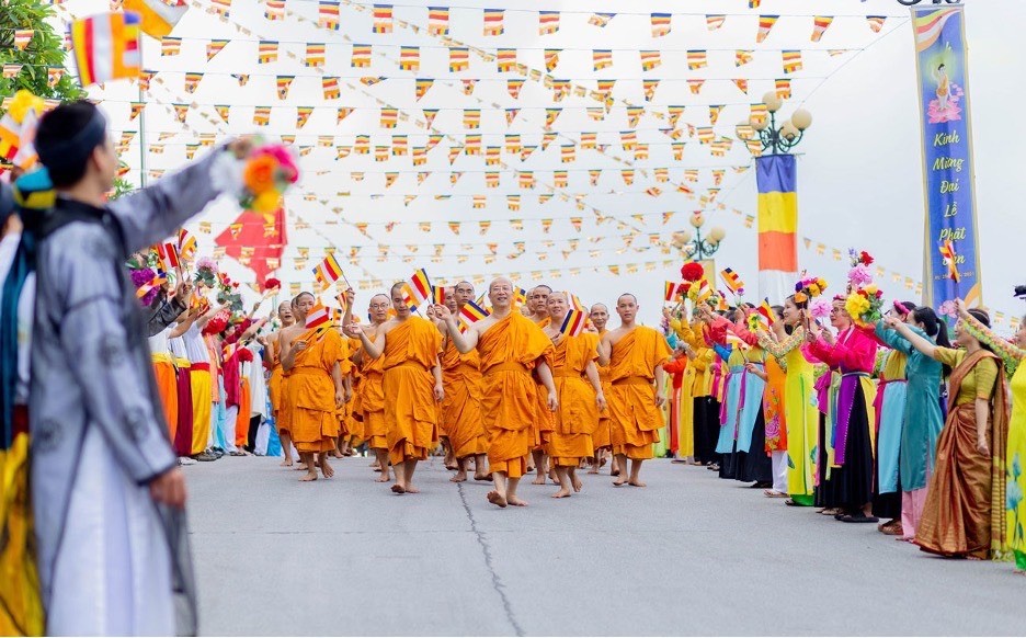 Nhiều hoạt động ý nghĩa mừng Đại lễ Phật đản