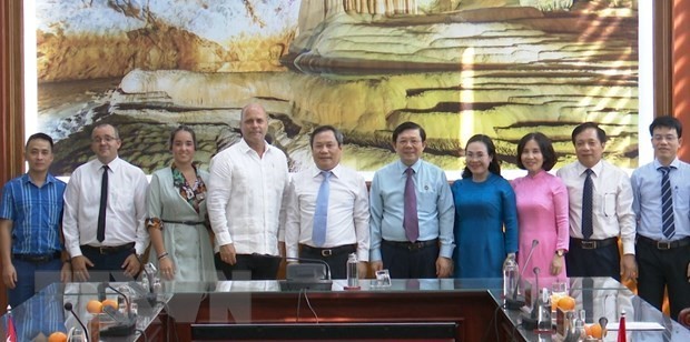 Cuban delegation visits Quang Binh province