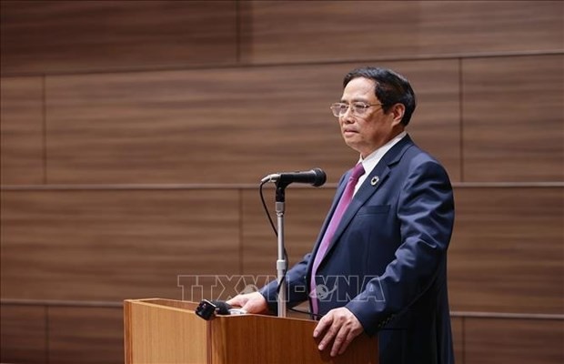 PM thanks Japanese enterprises for accompanying Vietnam