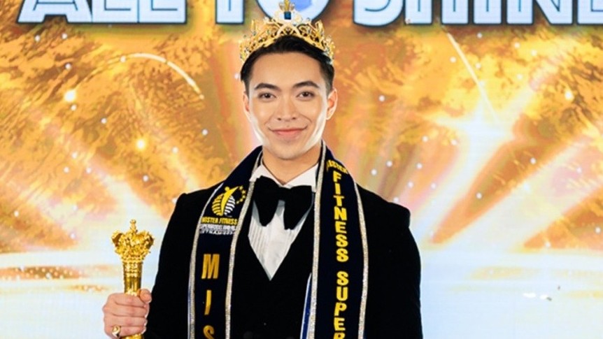 Chàng trai gốc Việt trở thành Nam vương Siêu mẫu Thể hình Thế giới 2023