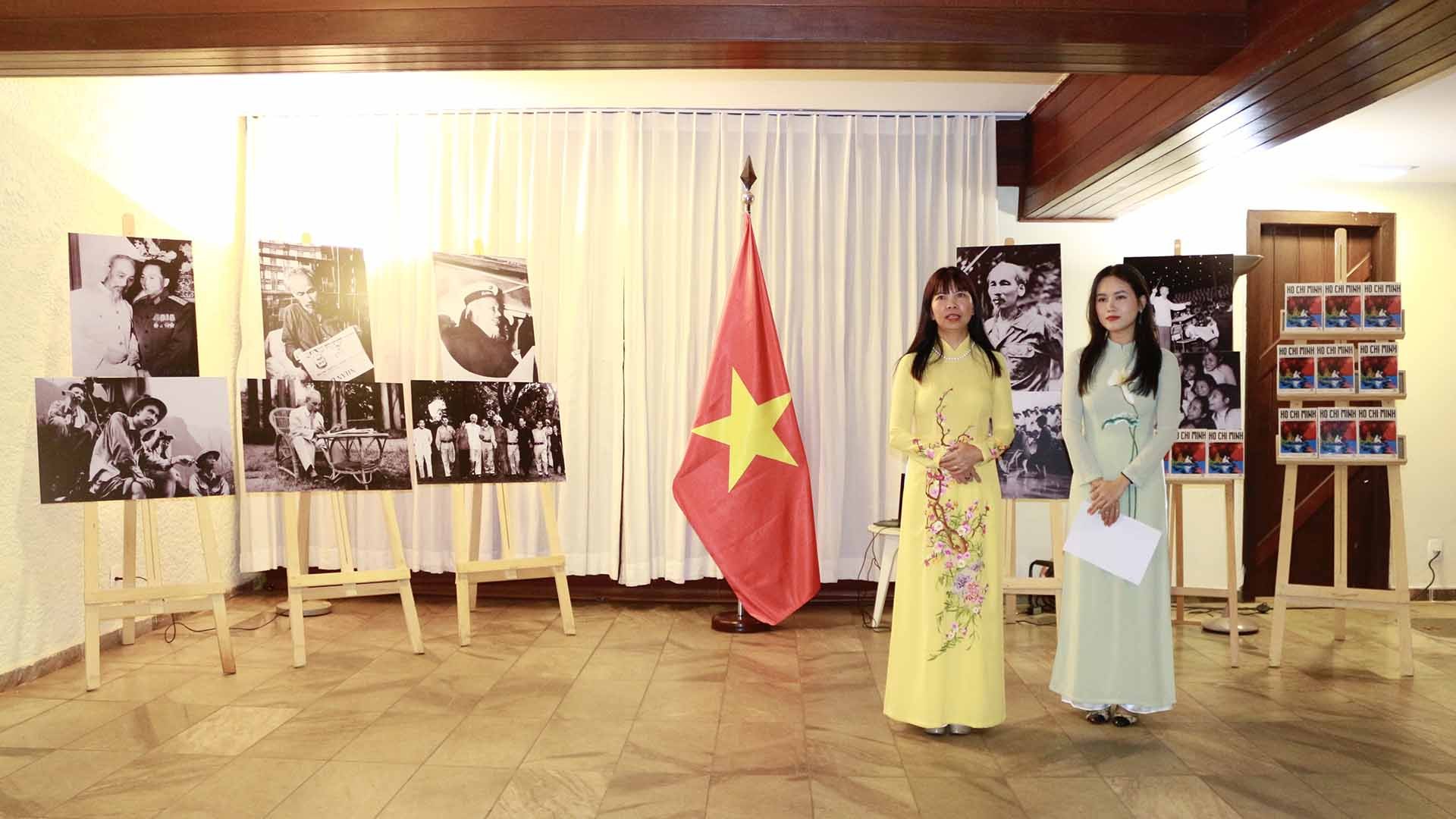 Đại sứ Phạm Thị Kim Hoa phát biểu tại sự kiện.