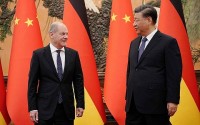 Cạnh tranh Mỹ-Trung Quốc: Đầu tàu châu Âu loay hoay trong 'tình tay ba' giữa đồng minh và đối tác