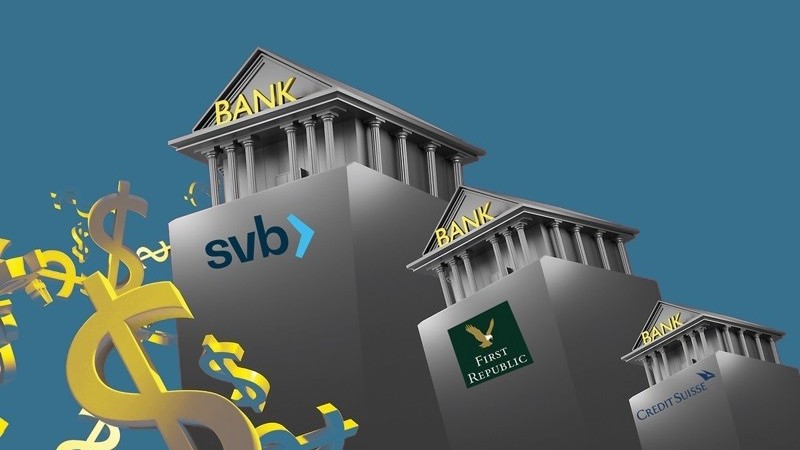 Từ vụ sụp đổ ngân hàng Mỹ lớn nhất trong thập niên, so găng sức mạnh 'bàn tay hữu hình và vô hình' của thị trường tài chính