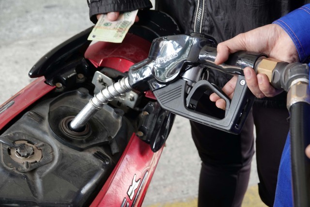 Giá xăng dầu hôm nay 28/5: ; kỳ điều hành tới, giá xăng sẽ tiếp tục tăng?