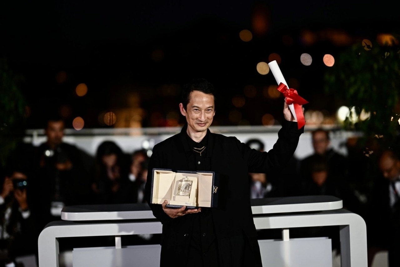 Hai đạo diễn Trần Anh Hùng - Phạm Thiên Ân giành giả thưởng tại LHP Cannes 2023