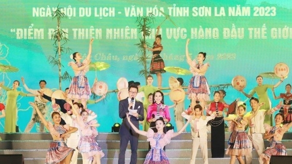 Culture and tourism festival opens in Son La