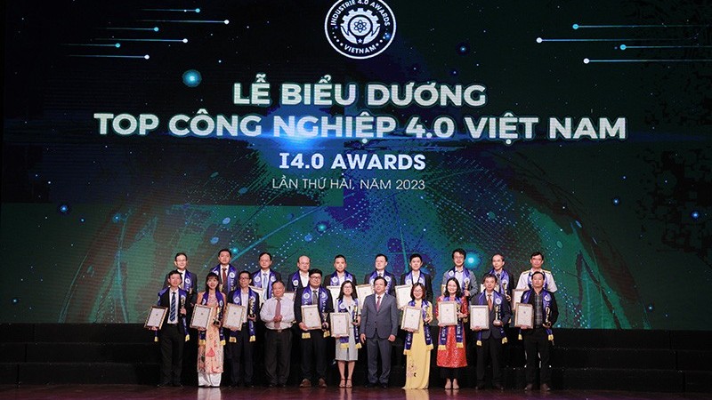 65 doanh nghiệp, 7 địa phương được biểu dương Top Công nghiệp 4.0 Việt Nam lần thứ Hai năm 2023