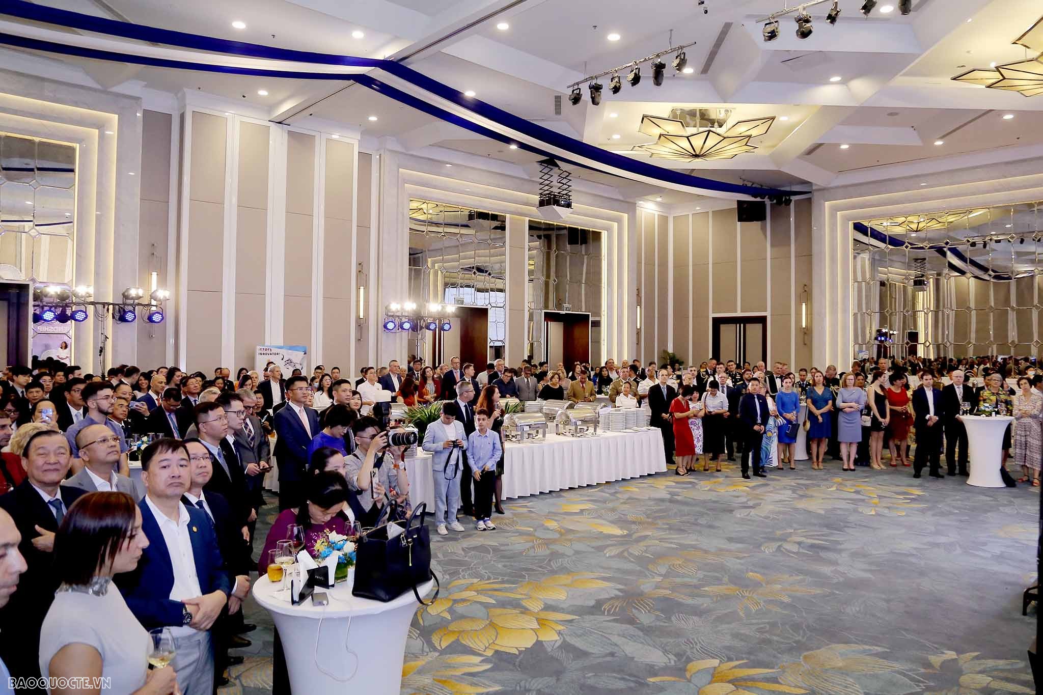 Kỷ niệm 75 năm Ngày độc lập Nhà nước Israel (1948-2023) và 30 năm thiết lập quan hệ ngoại giao Việt Nam - Israel (1993-2023) Kỷ niệm 75 năm Ngày độc lập Nhà nước Israel và 30 năm thiết lập quan hệ ngoại giao Việt Nam - Israel