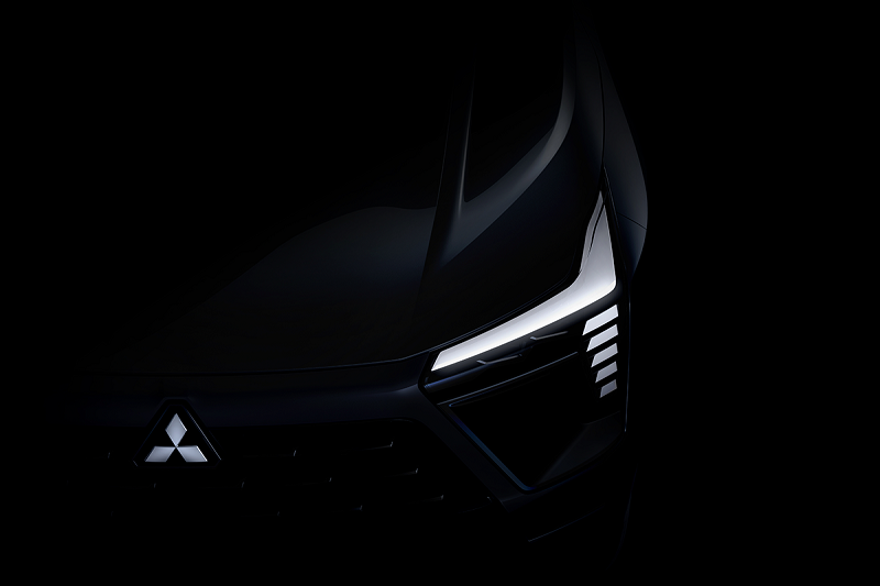 Mitsubishi 'nhá hàng' hình ảnh Mitsubishi XFC, dự kiến ra mắt vào tháng 8