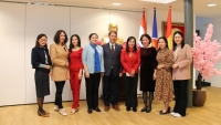 Đại sứ Việt Nam tại Hà Lan làm việc với Đoàn Trung ương Hội Liên hiệp Phụ nữ Việt Nam