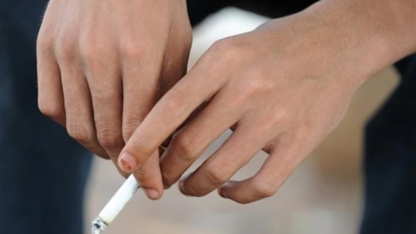 Symposium urges youths to quit smoking