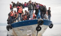 Hy Lạp: Bắt giữ 5 cảnh sát 'nhúng chàm' trong đường dây buôn người