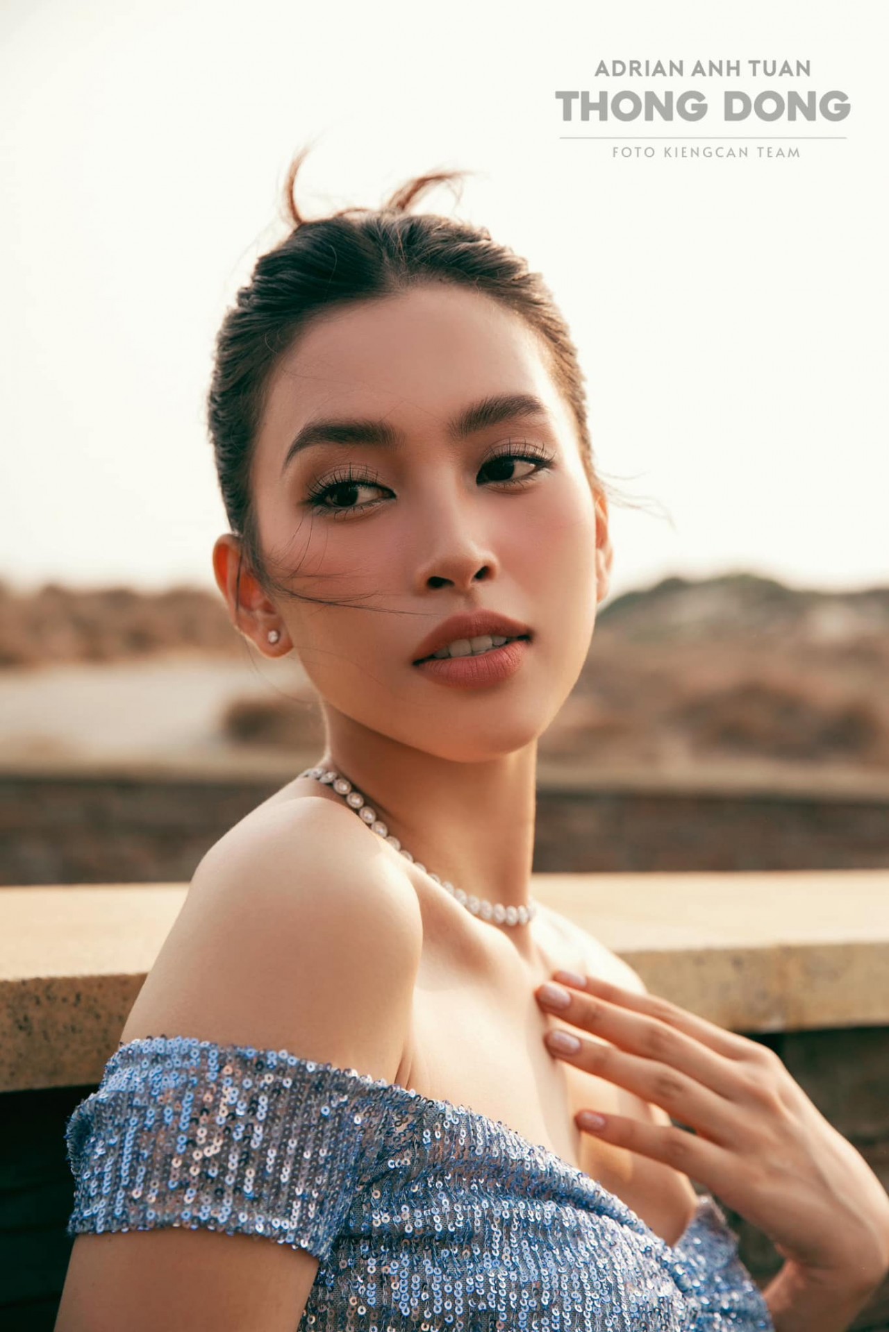 Hoa hậu Tiểu Vy và thời trang gợi cảm