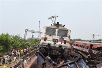 Sai sót đèn hiệu có thể là nguyên nhân gây ra tai nạn đường sắt thảm khốc ở Ấn Độ