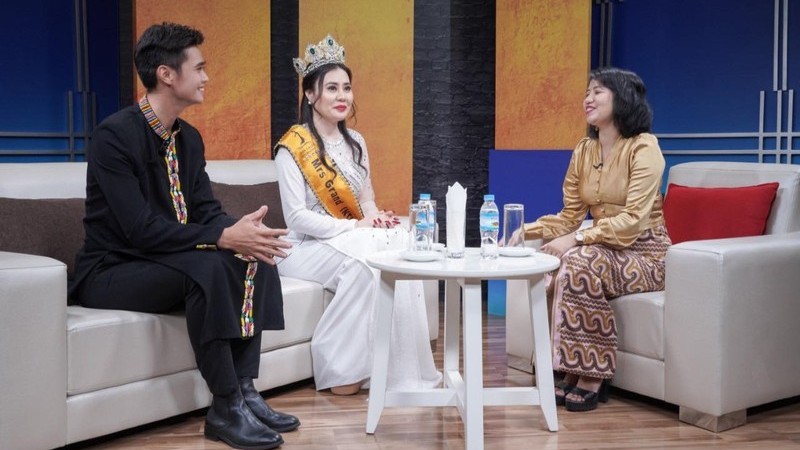 Hoa hậu Quý bà Hoà bình quốc tế Phan Kim Oanh gây ấn tượng với truyền thông Myanmar