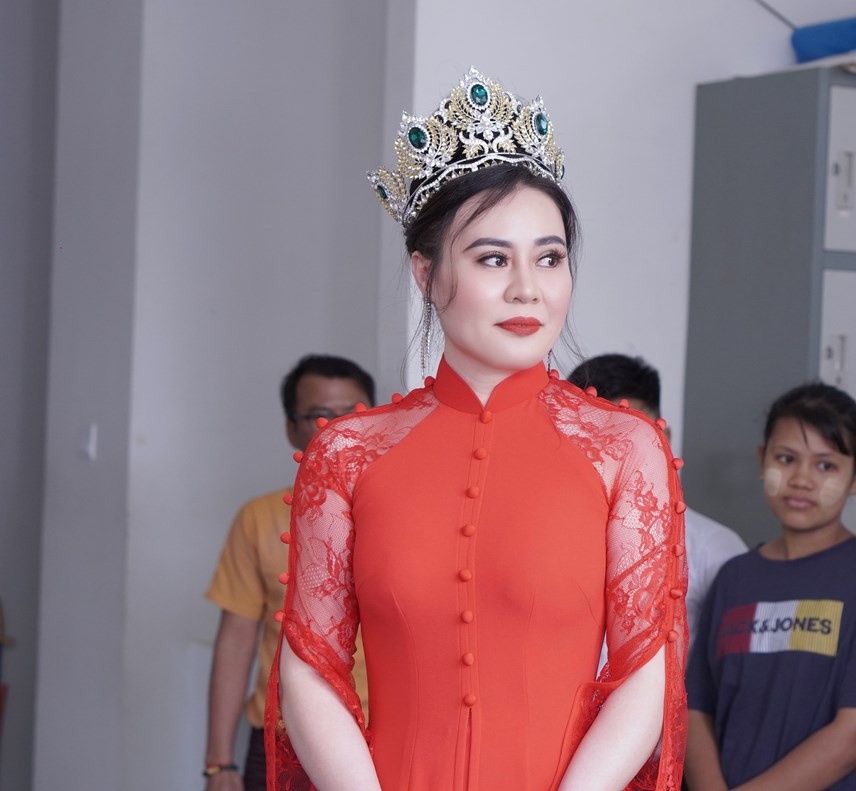Hoa hậu Quý bà Hoà bình quốc tế Phan Kim Oanh gây ấn tượng với truyền thông Myanmar