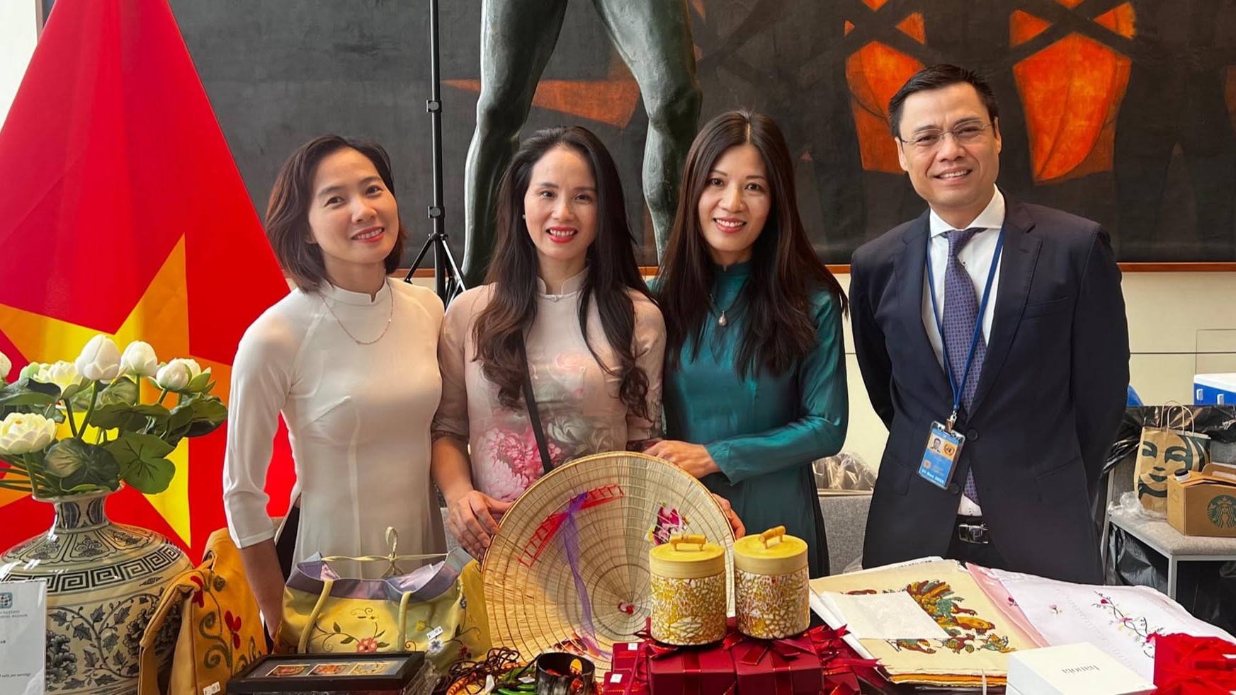 Việt Nam gây ấn tượng tại Hội chợ văn hóa - ẩm thực Liên hợp quốc 2023