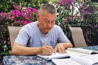 Trung Quốc: Người đàn ông 56 tuổi trải qua 27 lần thi đại học trong vòng 20 năm