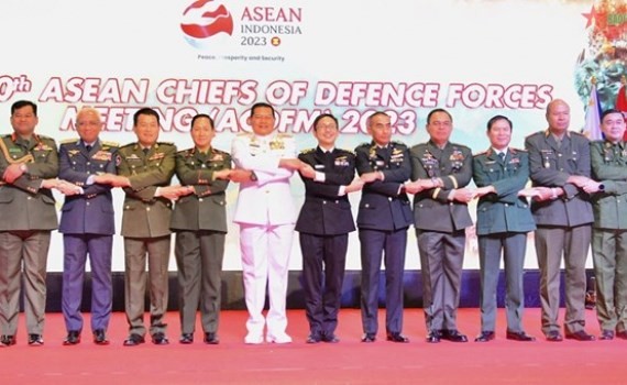 Vietnam attends 20th ASEAN Chiefs of Defence Forces Meeting (ACDFM 20) in Bali