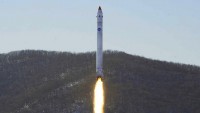Hàn Quốc và Nhật Bản không ngừng phòng bị trước khả năng phóng tên lửa và vệ tinh của Triều Tiên