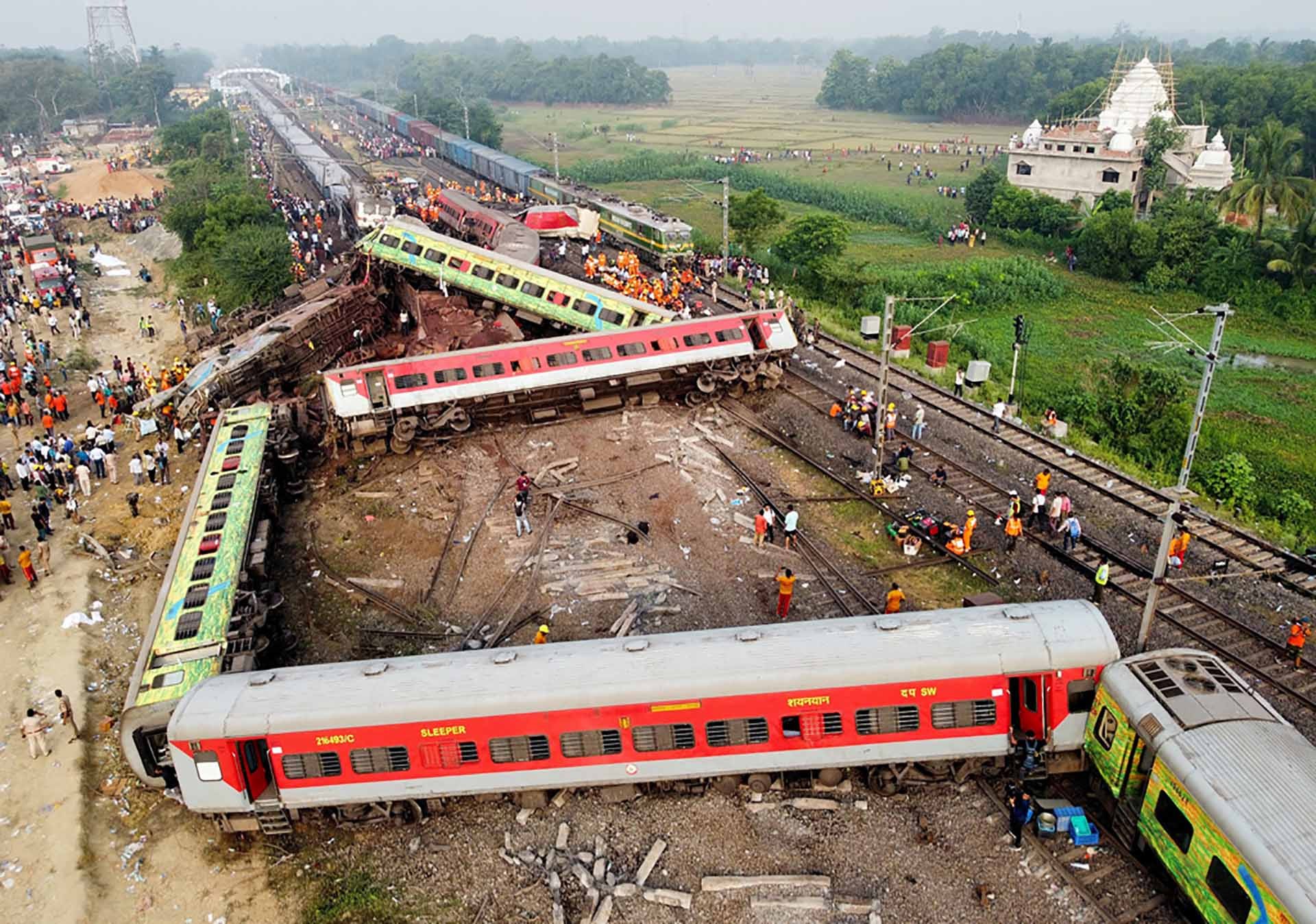Vụ tai nạn đường sắt ở Ấn Độ ngày 2/6 khiến ít nhất 288 người thiệt mạng và hơn 900 người bị thương. (Nguồn: Al Jazeera)
