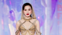 Miss World Vietnam 2023: Hoa hậu Đỗ Thị Hà catwalk chuyên nghiệp trên sàn diễn thời trang