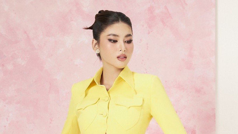 Á hậu Ngọc Thảo thanh lịch, ngọt ngào giới thiệu bộ sưu tập thời trang công sở mới