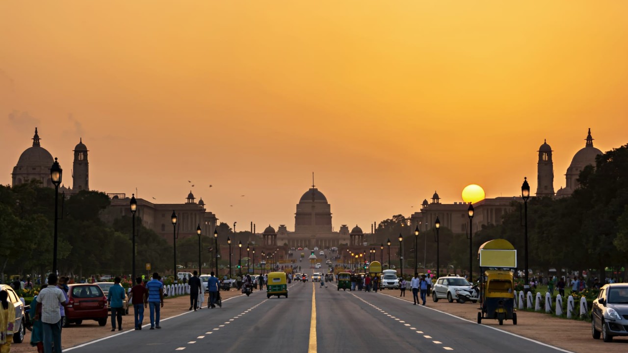 OECD: Kinh tế Ấn Độ sẽ 'vượt mặt' Trung Quốc, trở thành ngôi sao châu Á trong năm 2023 và 2024